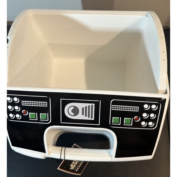 New Igloo x Star Wars Darth Vader Playmate Pal Cooler 7 Qt / 6 L / 9 Cans - Picture 8 of 10